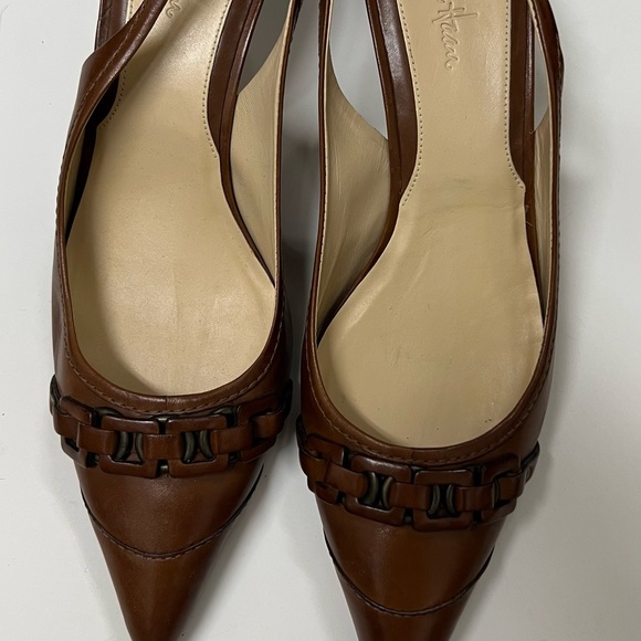Cole Hann stunning kitten heels 9/40 - Picture 3 of 6